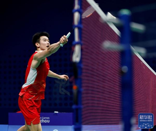 在国足的首 在国足的首