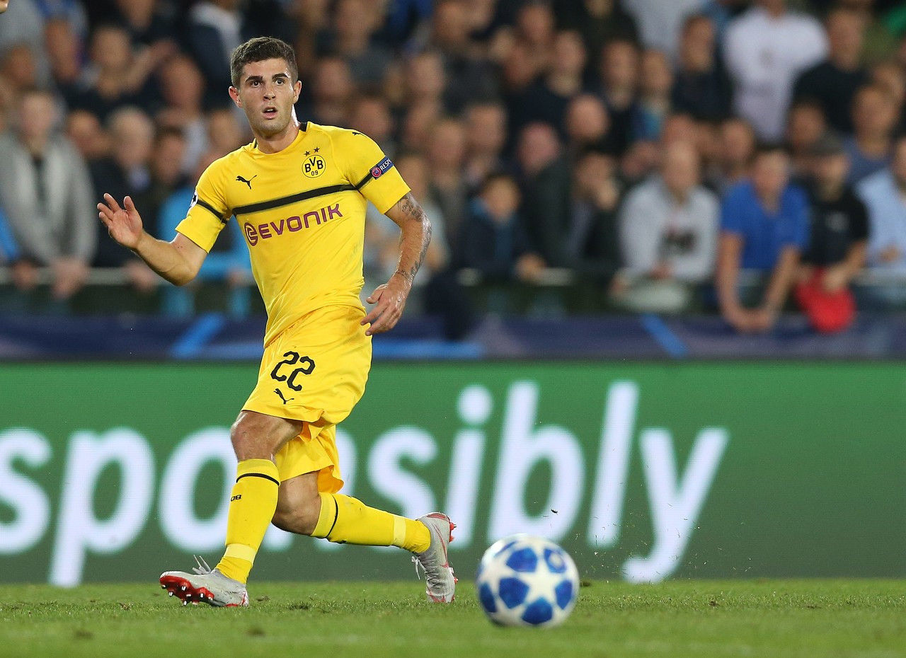 国足通过新 国足通过新