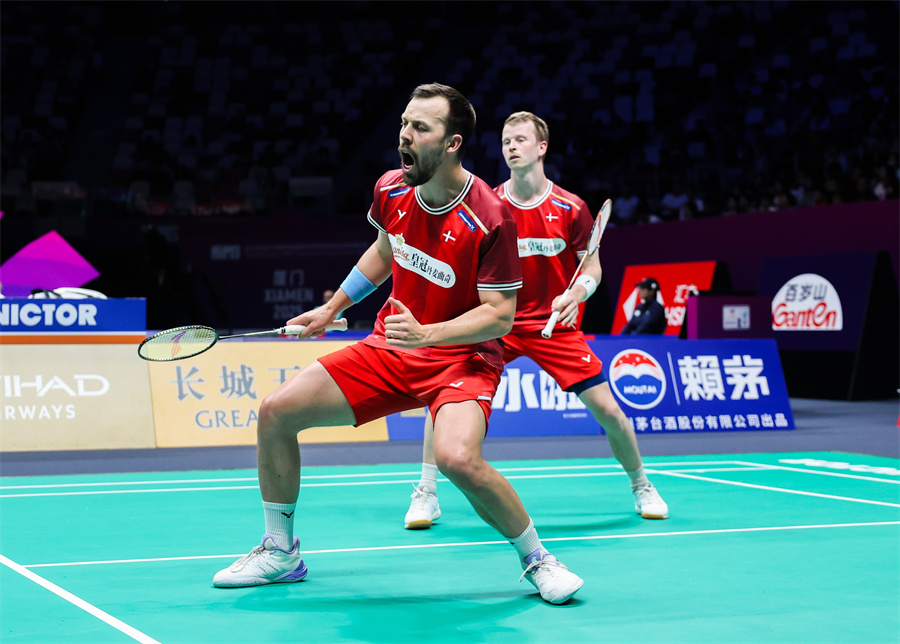 超强的竞技 超强的竞技